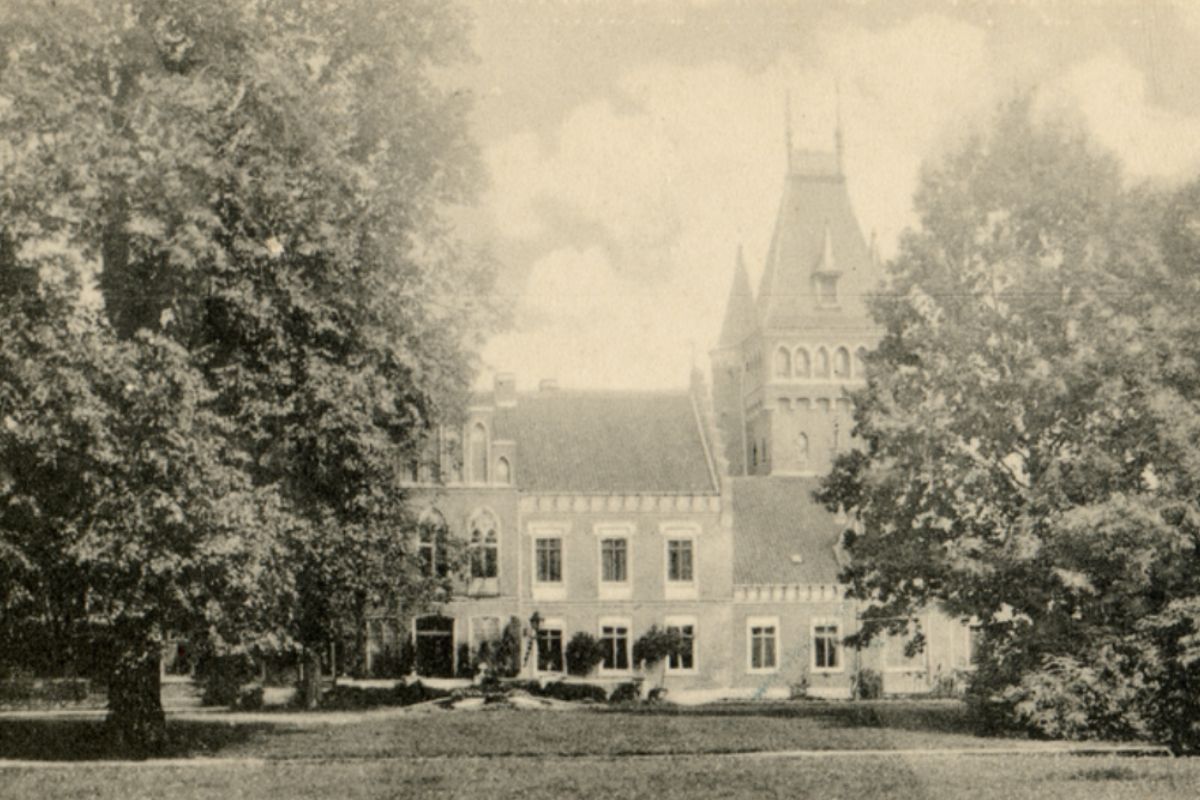 Pałac w Prośnie, 1900 - 1910